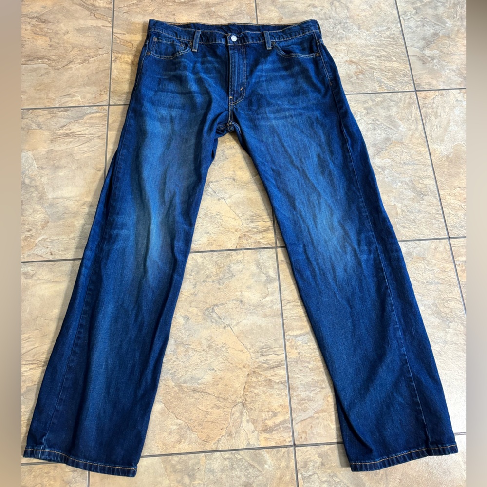 Levi's Men's 569